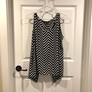 Express split back tank top